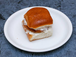 Maharaja Vada Pav Without Cheese 