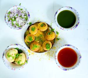 Pani Puri [14 Pieces]