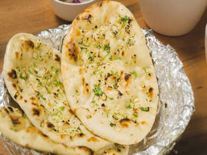 Garlic Naan