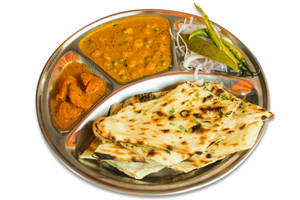 Butter Naan Thali(with choice of 2 veg.)
