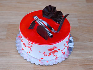 Strawberry Cake (Half kg)