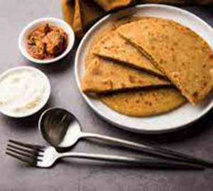Sattu Paratha with Pickle
