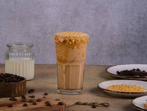 Smeared Biscoff Cold Coffee