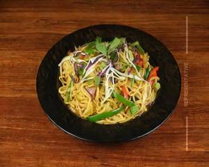 Veg Hakka Noodles