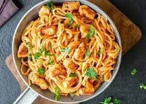 Egg Schezwan Chow mein