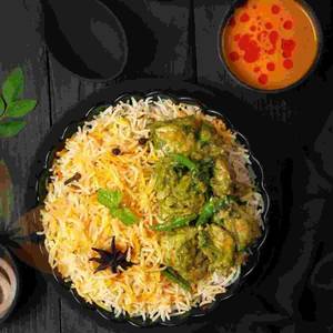 Green Mirchi Chicken Biryani