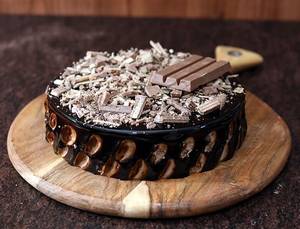 Kit Kat Choco Cake Egglesss