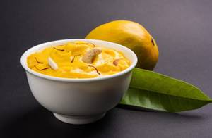 Aamras (seasonal)