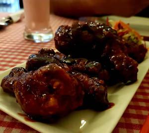 Connies Special Bbq Wings - 6 Pcs