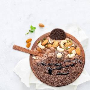 Chocolate And Love Smoothie Bowl