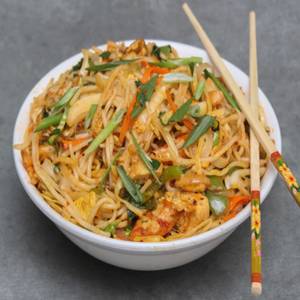 Veg Singapuri Noodles
