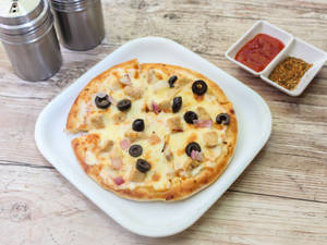 10" Medium Cheese & Capsicum Pizza (Serves 2)