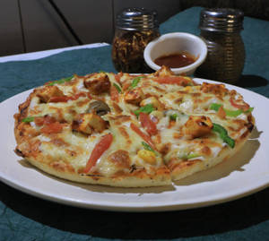 Peppy paneer pizza