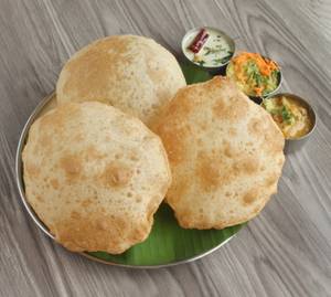 Poori (3 Pcs)                                     