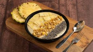 Tropical Smoothie Bowl