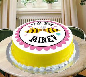 Perfect Proposal Cake