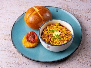 Akuri Bun Maska