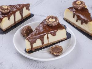 Ferrero Newyork Cheese Cake Slice