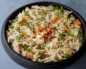 Veg Burnt Garlic Fried Rice