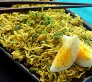 Egg Masala Maggi Noodles