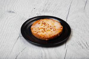 Cheese garlic bread