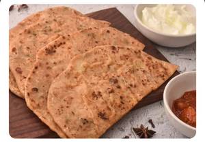 Aloo Pyaz Paratha