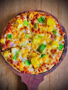 Regular Four Season Pizza