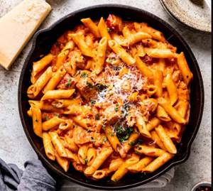 Mexican Spicy Chicken Pasta