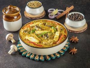 Paneer Mushroom Kadai (gravy)