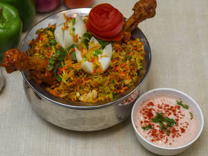 Hyderabadi Chicken Dum Biryani