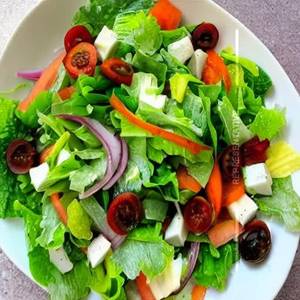 Fresh Green Salad 