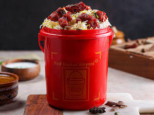 Red Bucket Special Chicken Biryani [1 Person]