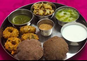 Falari Special Thali