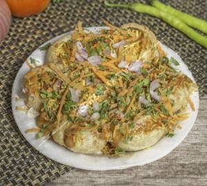 Masala Puri[2Plates]smashed puris with red masala green peas and onion salad
