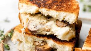 Creamy Mushroom Sandwich