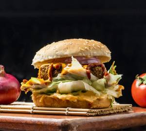 Aloo Tikki Tandoori Cheese Burger