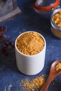 Homemade Roasted Channa Chutney Powder (200 Gms)