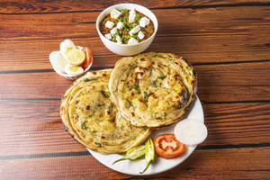 Rara Paneer + Garlic Paratha 2 Pcs. Combo