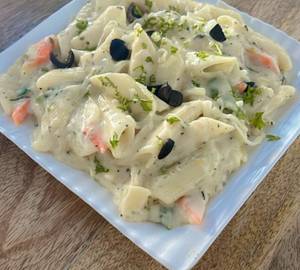 White Sauce Pasta