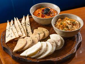 Assorted Hummus Platter