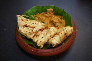 Parotta [3 Pieces] with Chicken Roast