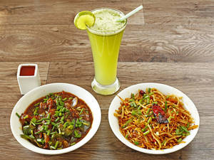 Chicken Noodles ( 1 Portion ) + Chilly Chicken ( 1 Portion ) + Fresh Lime