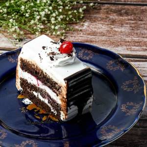 Pastry Black Forest ( 1pc)