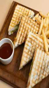 Classic Chicken Tikka Sandwich
