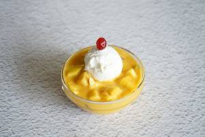 Fruit Salad With Ice Cream