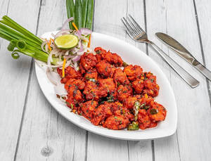 Spl Chicken Pakoda (500 Ml Box) + Thums Up (250 Ml) 