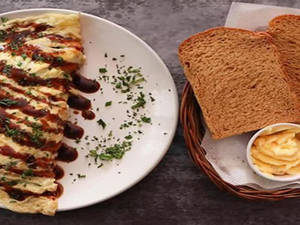 The Pulled Pork Omelette