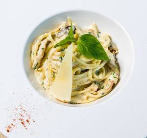 Veg Spaghetti Creamy Mushroom Pasta