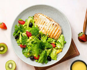 Grilled Chicken Breast With Veg And Fruit Salad