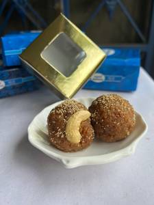 Churma Ladoo (2 Pc)